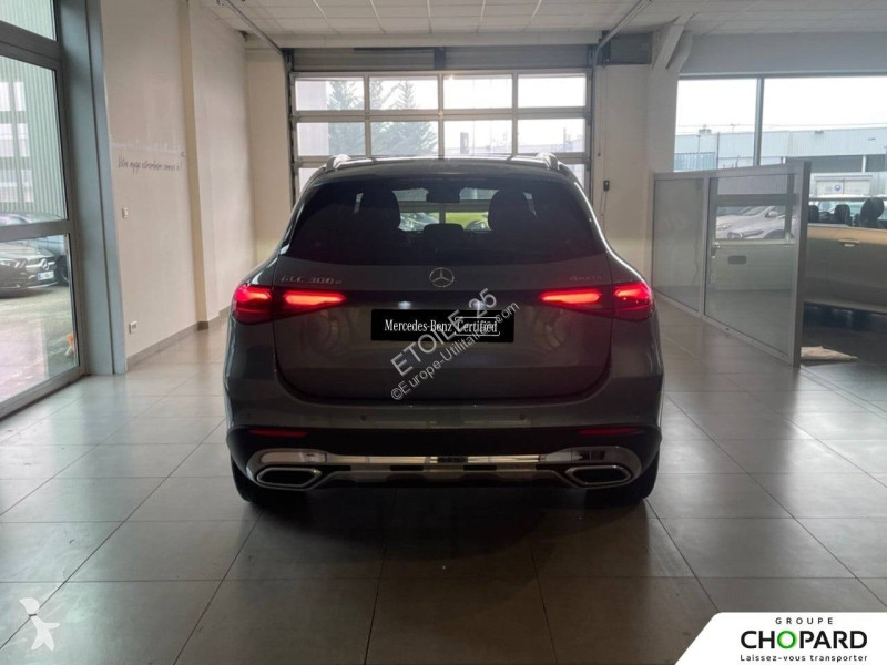 Лекотоварен автомобил Mercedes GLC 300 e Hybrid...