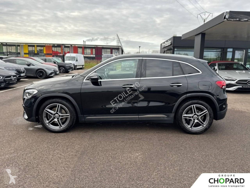 عربة نفعية Mercedes GLA 200 7G-DCT