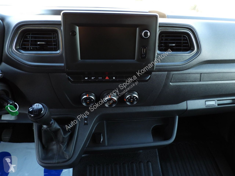 Véhicule utilitaire Renault  MASTER