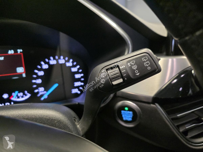 Samochód dostawczy Ford KUGA 1.5 EcoBlue - 120...