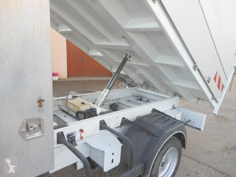 Véhicule utilitaire Renault Châssis Cabine...