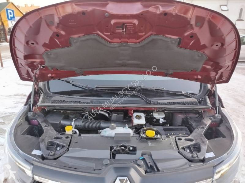 Samochód dostawczy Renault