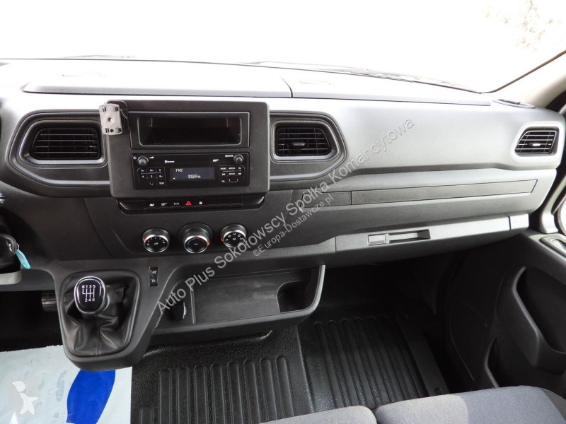 عربة نفعية Renault  MASTER