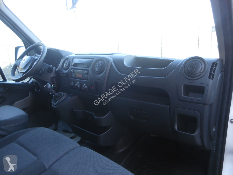 Véhicule utilitaire Renault Châssis Cabine...