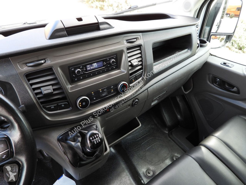 Samochód dostawczy Ford  TRANSIT