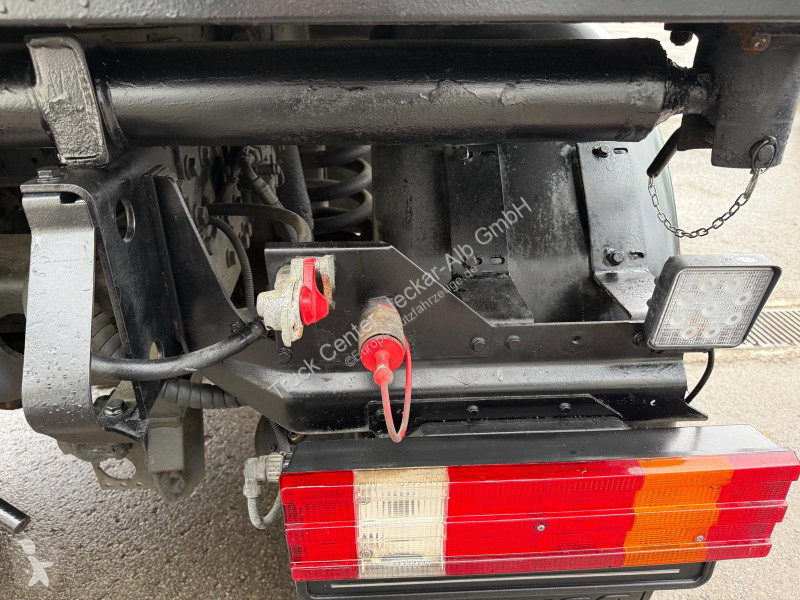 عربة نفعية Unimog   U400...