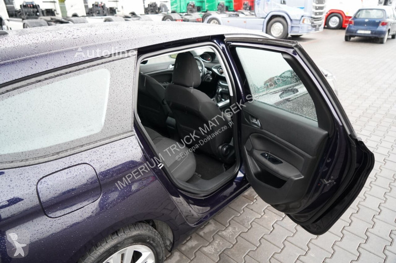 Samochód dostawczy Peugeot 308 1.5 BlueHDi ACTIVE