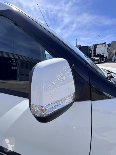 عربة نفعية Fiat  DOBLO