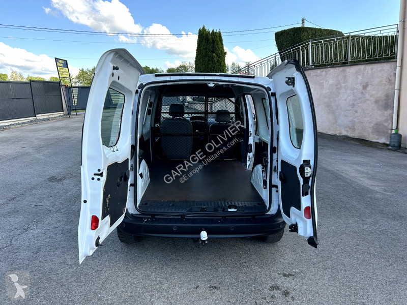 Véhicule utilitaire Renault Maxi Grand Volume...