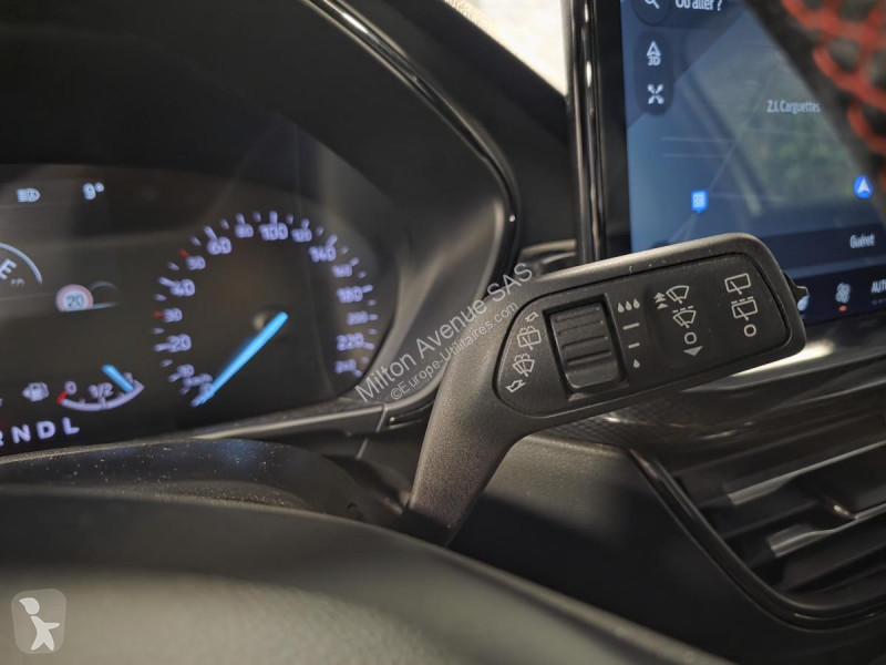 Véhicule utilitaire Ford FOCUS 1.0 EcoBoost...