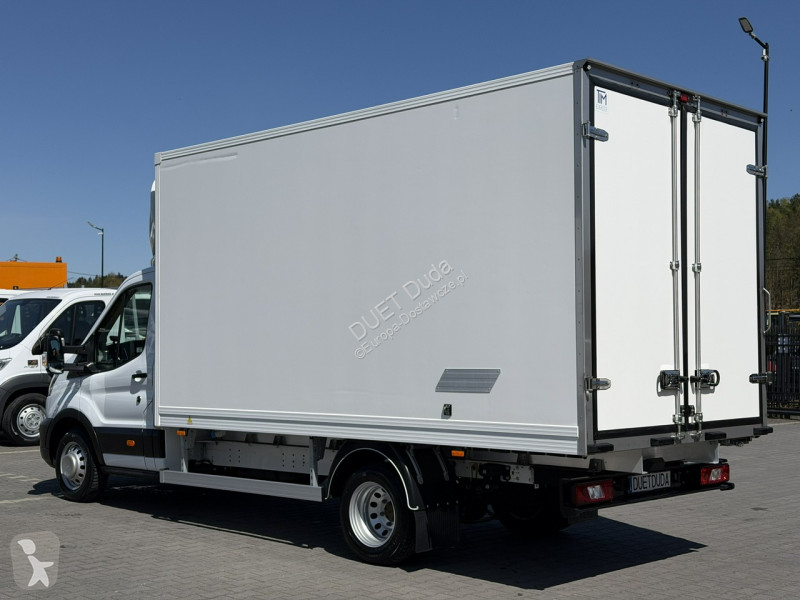 Samochód dostawczy Ford