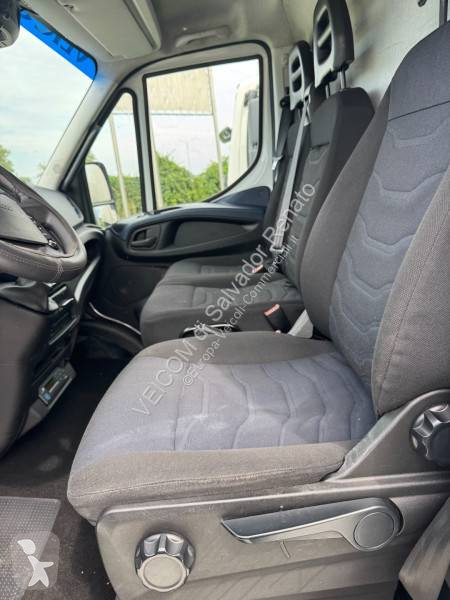 Furgoneta Iveco