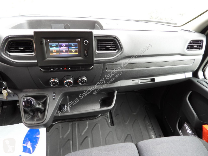 Коммерческий автомобиль Renault  MASTER
