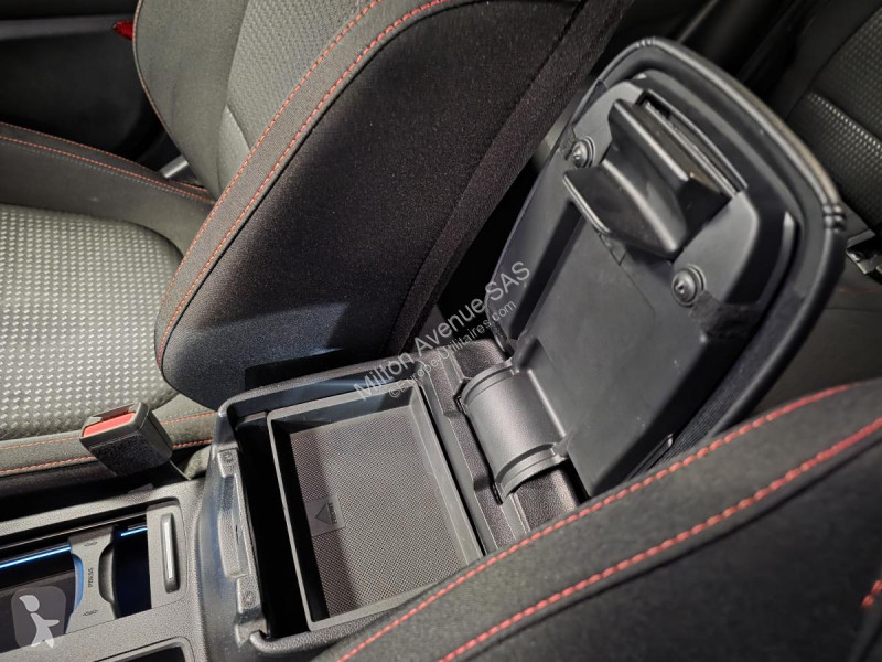 Véhicule utilitaire Ford FOCUS 1.0 EcoBoost...