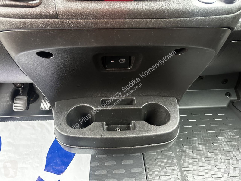 Samochód dostawczy Peugeot  BOXER