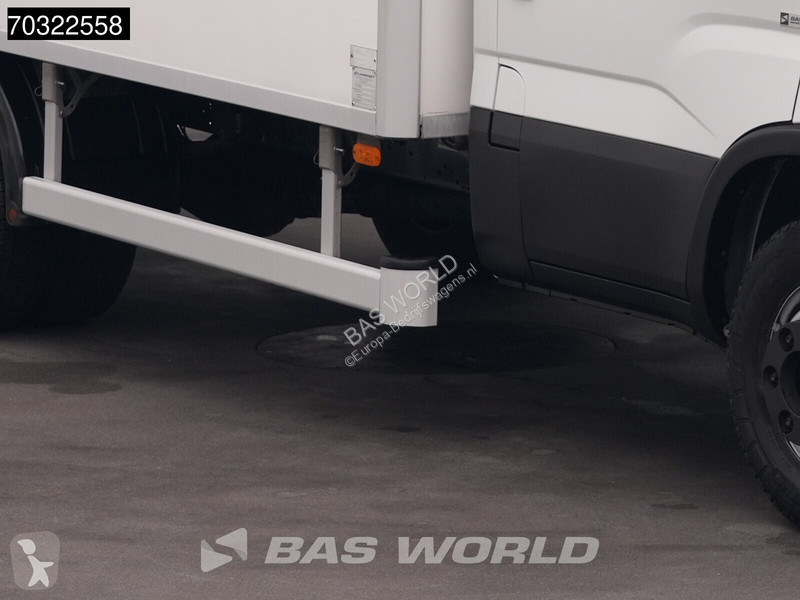 Véhicule utilitaire Iveco 70C18 3.0L Lamberet...