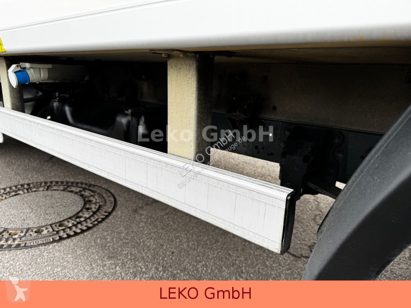 Furgoneta Iveco 35S12 Mit Carrier Xr 350