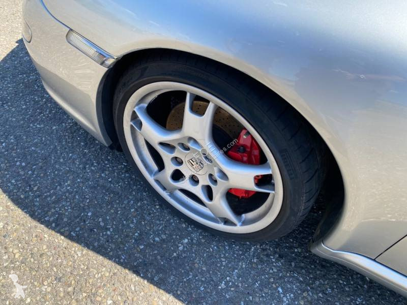 Véhicule utilitaire Porsche