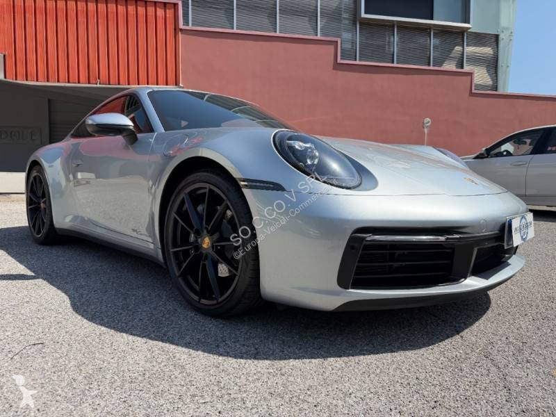 Véhicule utilitaire Porsche