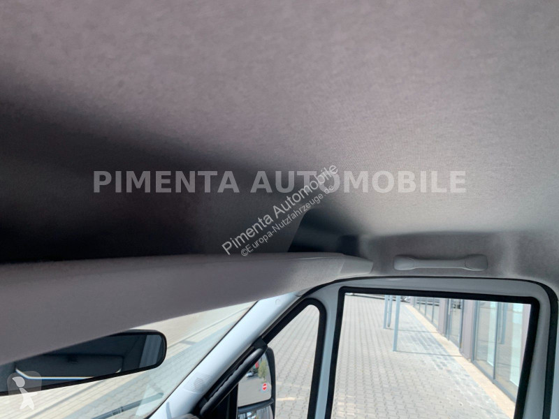 Furgoneta Iveco 70C18H PRITSCHE SIEBD KISTE...