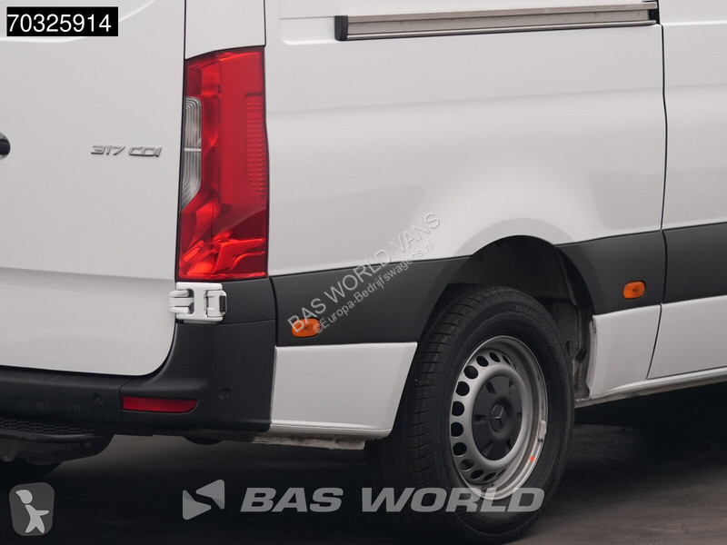 Veículo utilitário Mercedes 317 CDI L2H2 Navi...