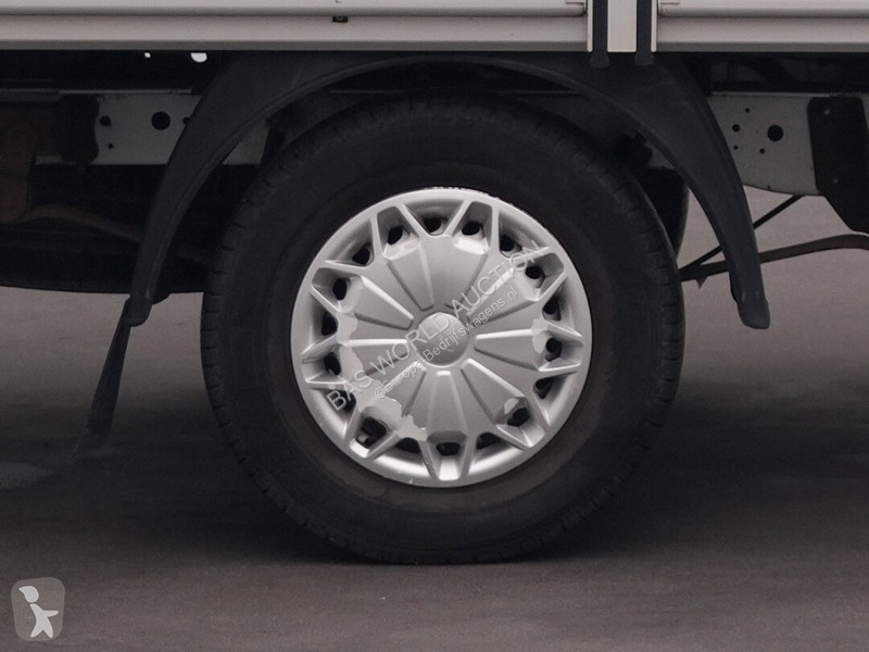 Лекотоварен автомобил Ford 155PK