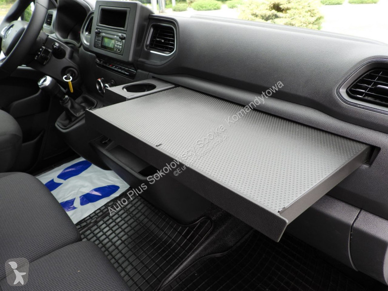 Samochód dostawczy Renault  MASTER