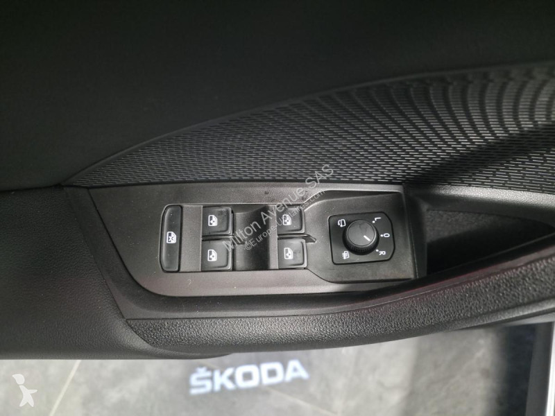 عربة نفعية Skoda OCTAVIA Combi 2.0 TDI - 150 -...