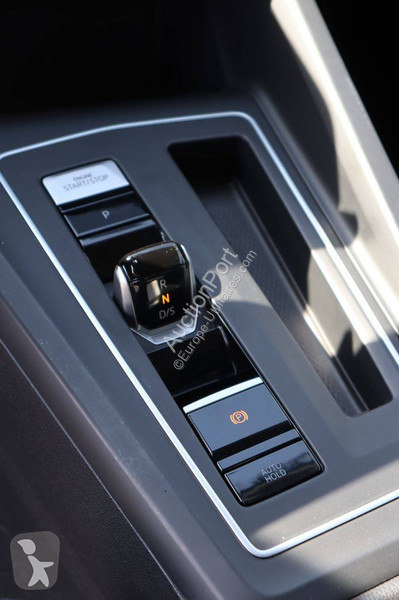 عربة نفعية Volkswagen VIII