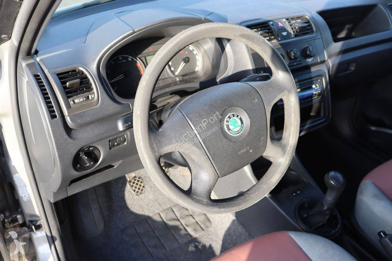 Samochód dostawczy Skoda