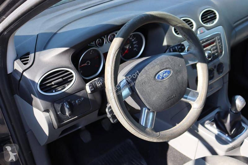 Véhicule utilitaire Ford