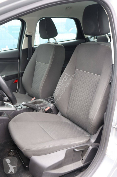 Véhicule utilitaire Ford