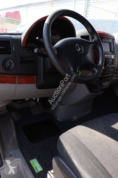Véhicule utilitaire Mercedes