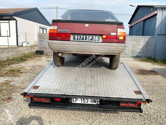 Véhicule utilitaire Ford