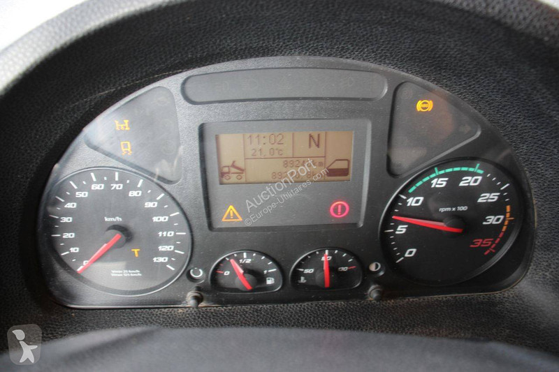 Véhicule utilitaire Iveco 80-210