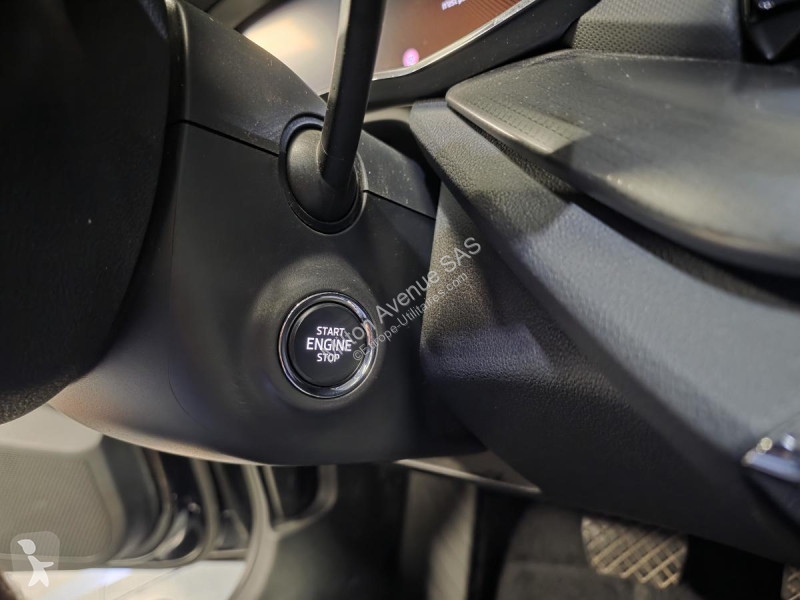 Véhicule utilitaire Skoda OCTAVIA Combi 2.0 TDI...