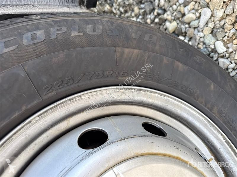 Véhicule utilitaire Opel 2.2
