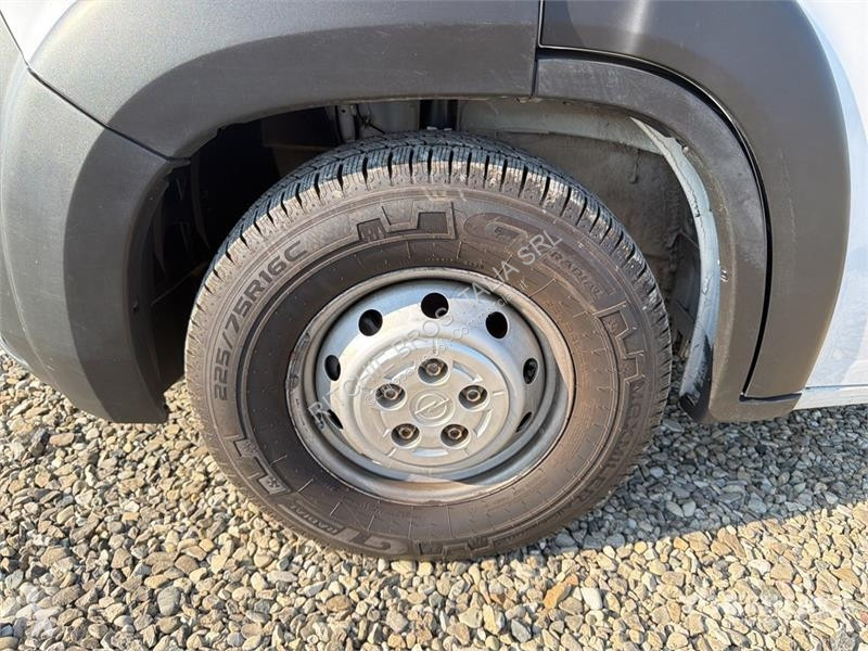 Véhicule utilitaire Opel