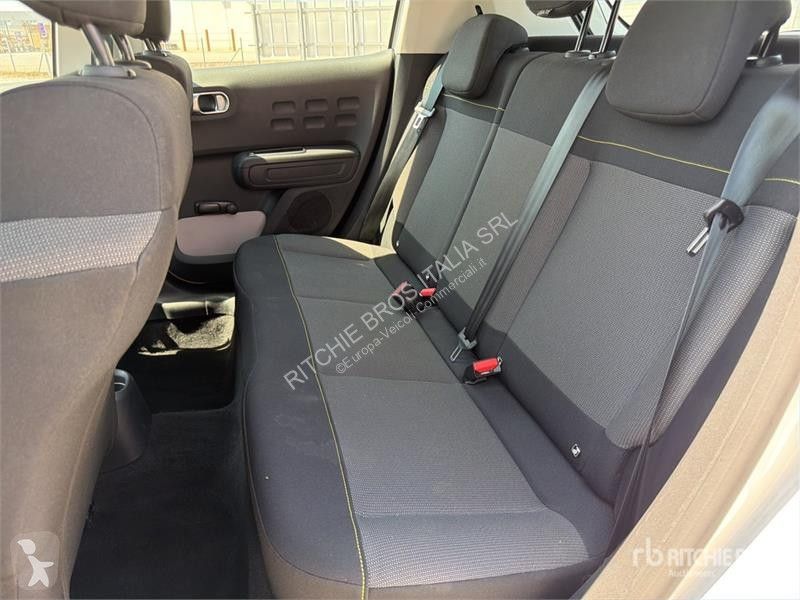 Комерційні автомобілі Citroën C3