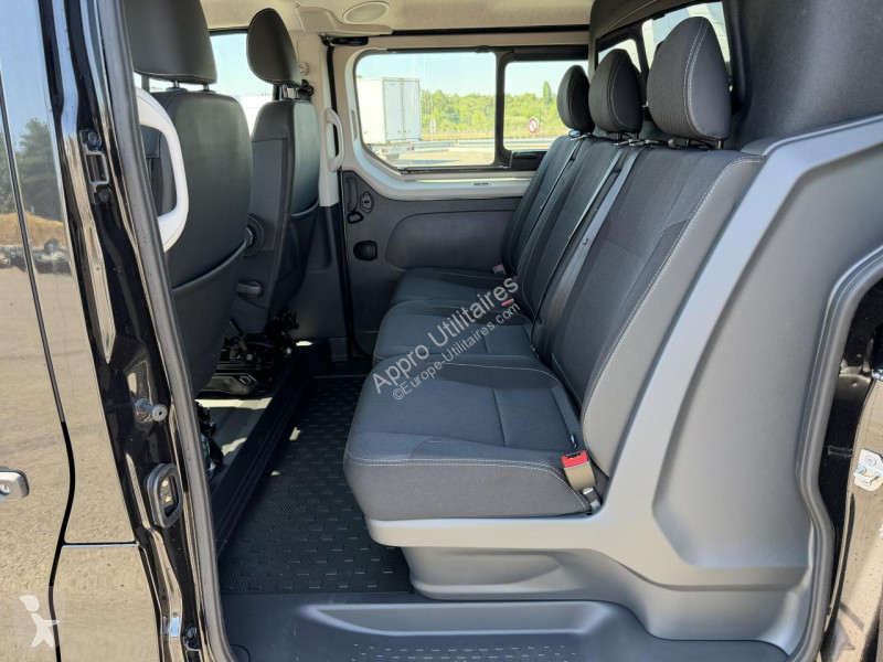 Véhicule utilitaire Renault TRAFIC L1H1 EXTRA...