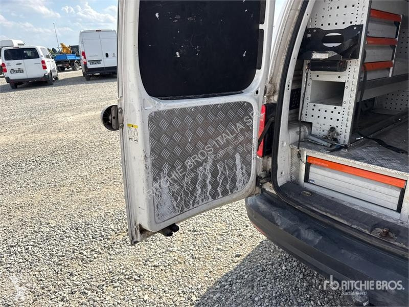 Комерційні автомобілі Volkswagen Cargo Van
