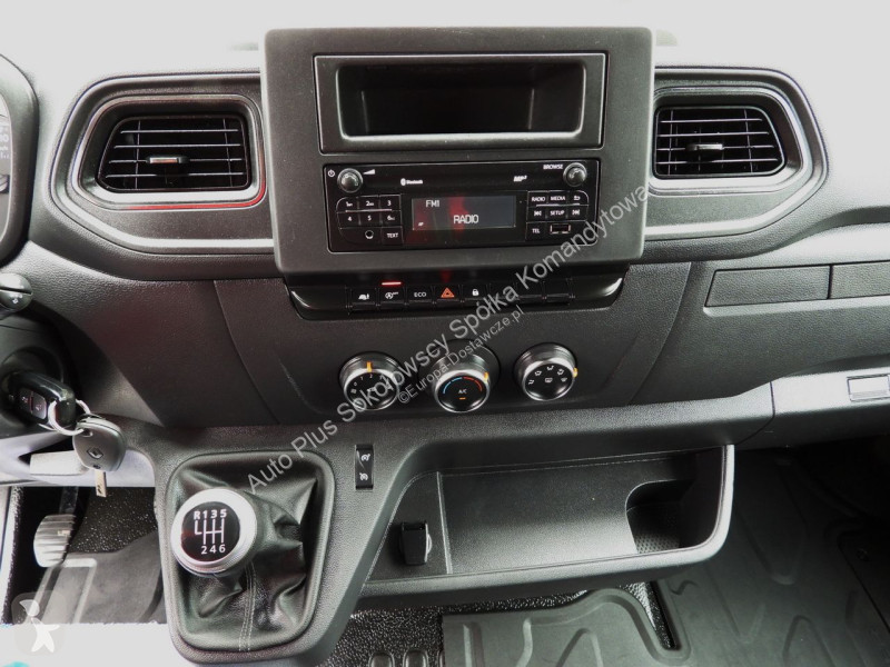 Лекотоварен автомобил Renault  MASTER