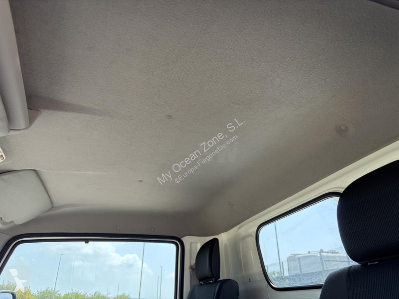 Furgoneta Nissan 35.12