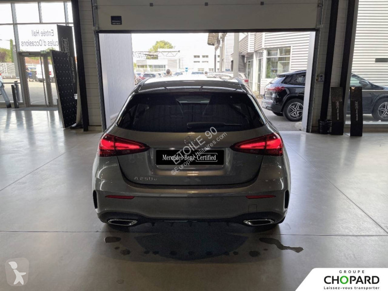 Лекотоварен автомобил Mercedes Classe A 250 e...
