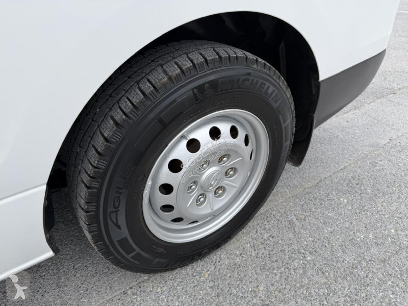 Veículo utilitário Hyundai H-1