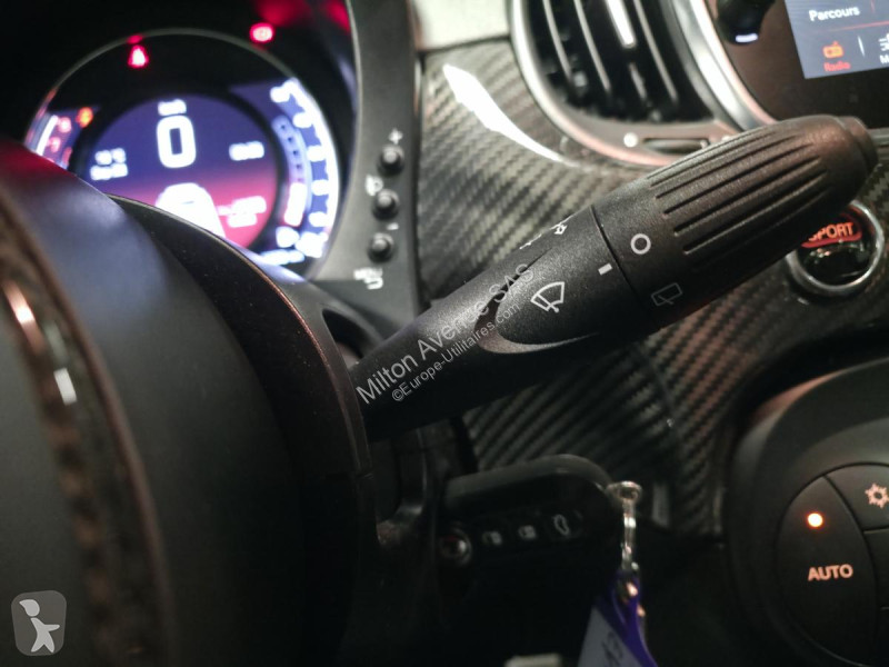 Véhicule utilitaire Abarth