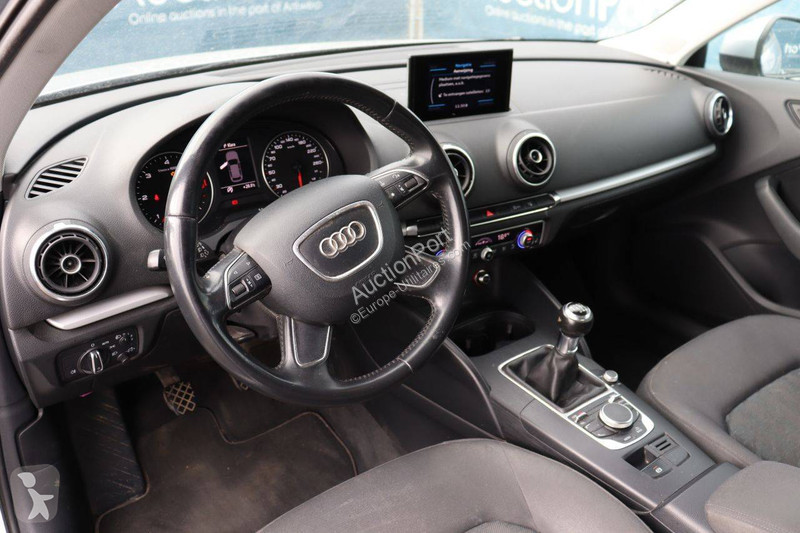 Furgoneta Audi