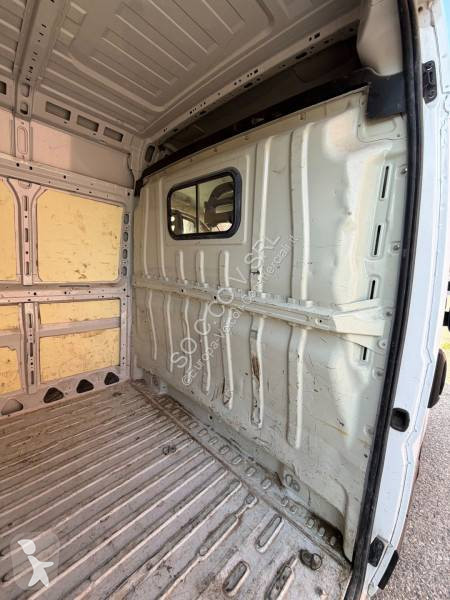 Furgoneta Fiat 2.2L 140 CV