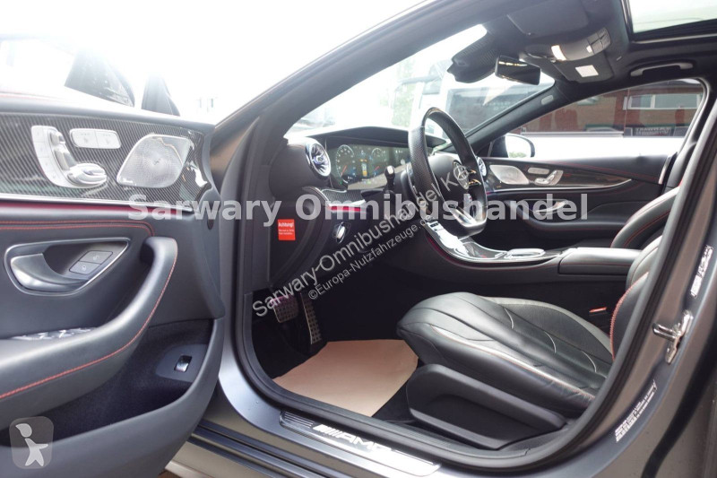Autoutilitară Mercedes Limited Edition 1 of...
