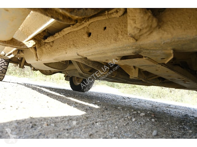 Véhicule utilitaire Nissan